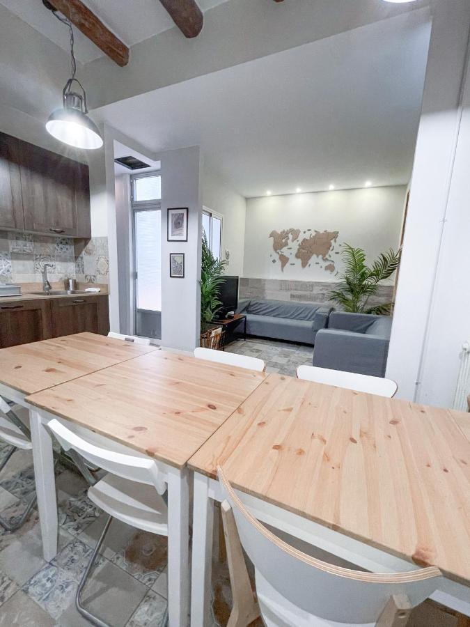Az The Old Town Hostel - Coliving Σαραγόσα Εξωτερικό φωτογραφία