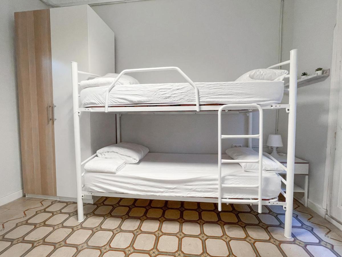 Az The Old Town Hostel - Coliving Σαραγόσα Εξωτερικό φωτογραφία