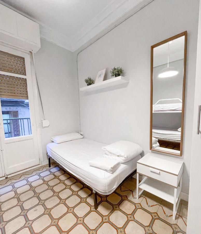 Az The Old Town Hostel - Coliving Σαραγόσα Εξωτερικό φωτογραφία